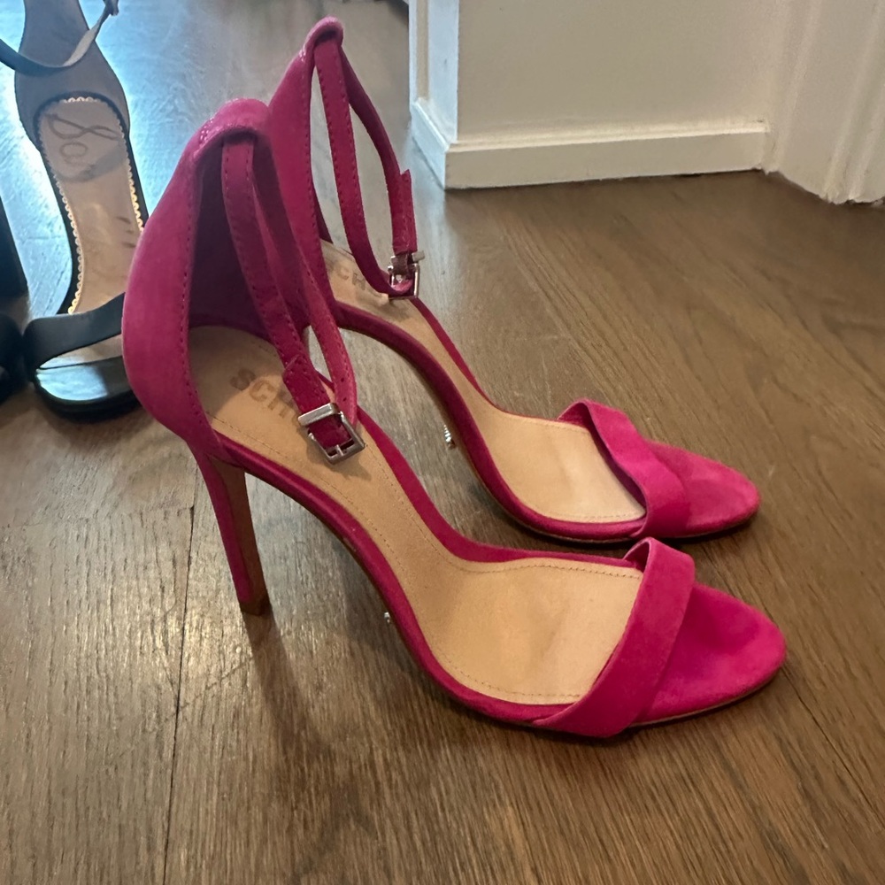 Schutz Elegant Pink Suede Women's Heels